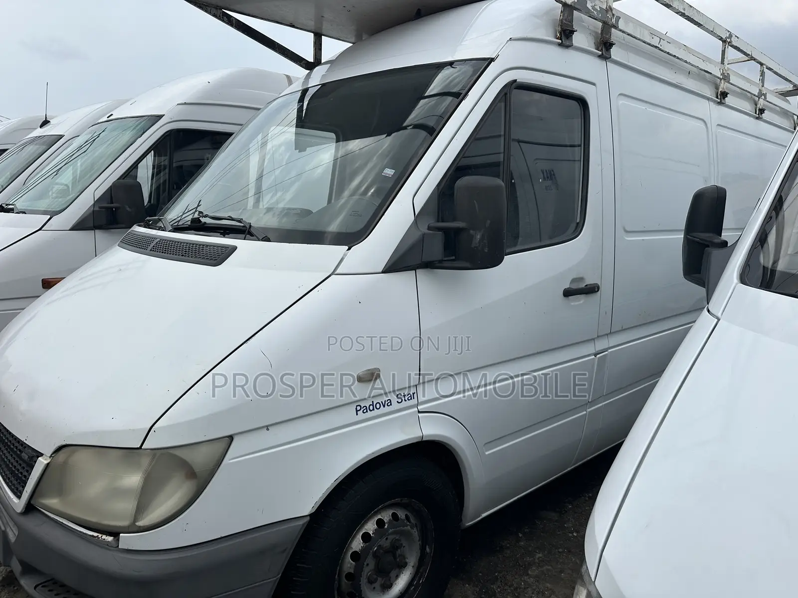 Mercedes-Benz Sprinter 2005 White