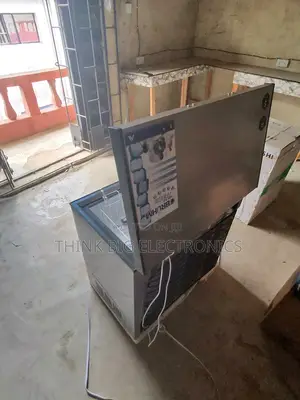 Bruhm 210L Horizontal Freezer for Everyday Use