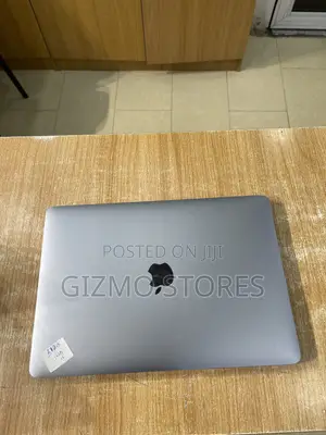 Laptop Apple MacBook Pro 2020 16GB Intel Core i5 SSD 512GB