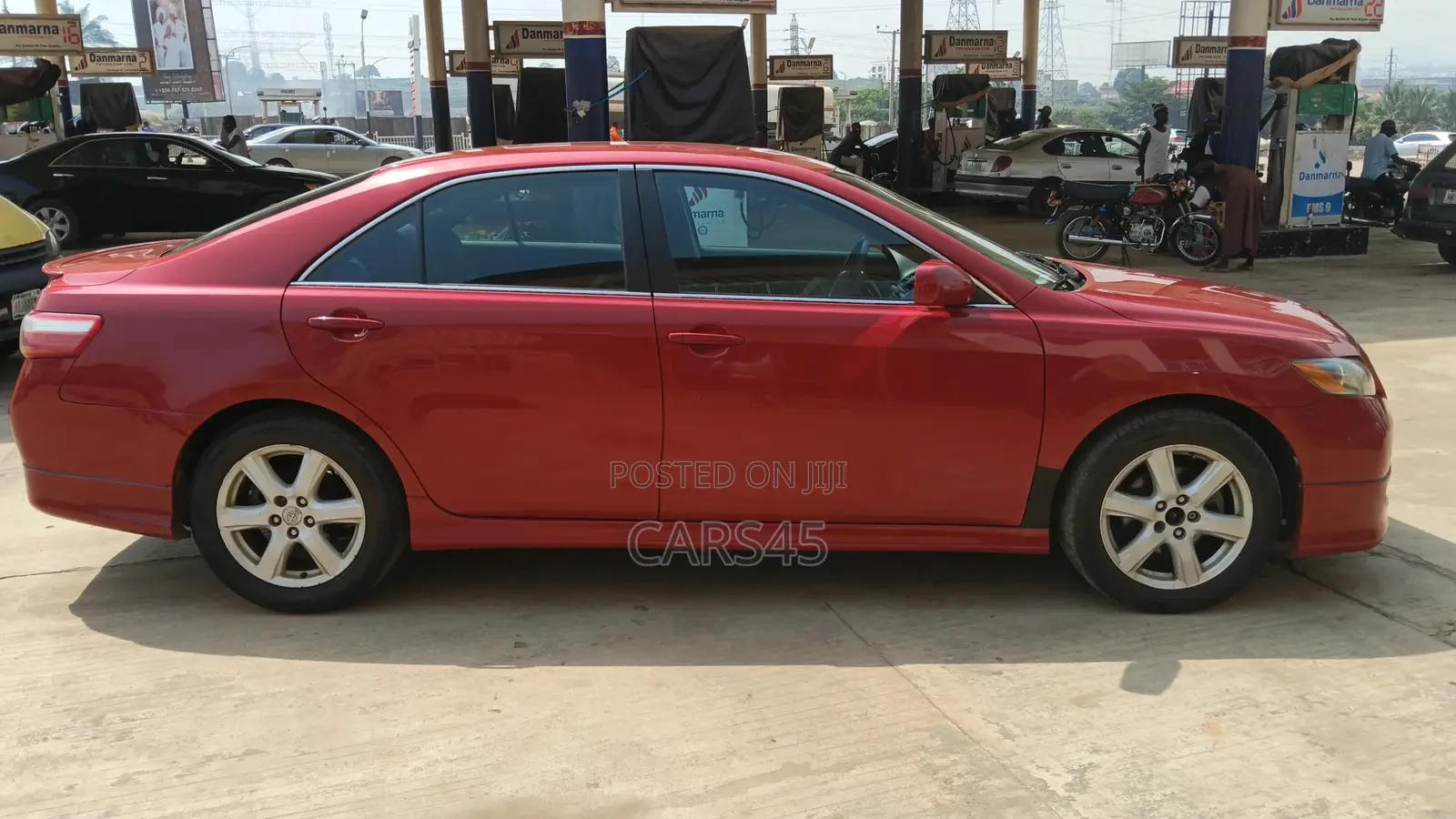 Toyota Camry 2009 Red