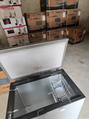 Bruhm 210L Deep Freezer for Shops and Restaurants