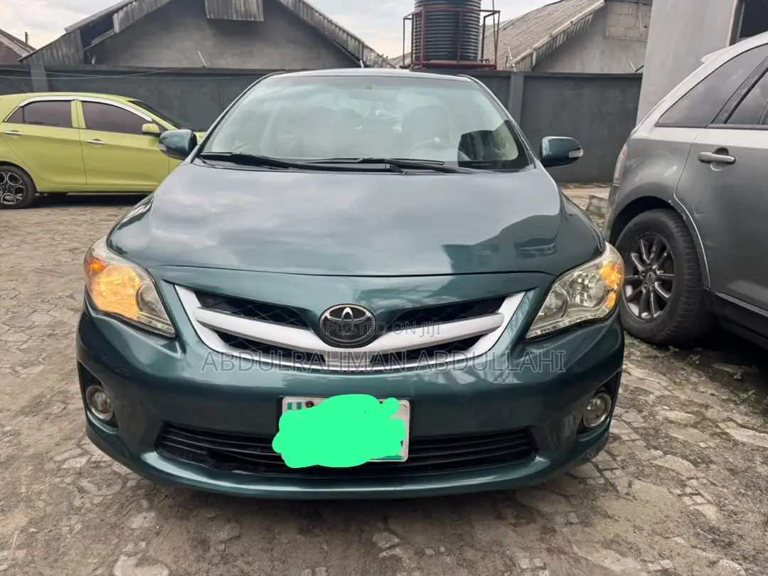 Toyota Corolla 2011