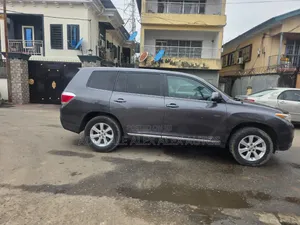 Toyota Highlander 2013 Gray