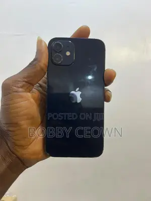 Apple iPhone 12 64 GB Black