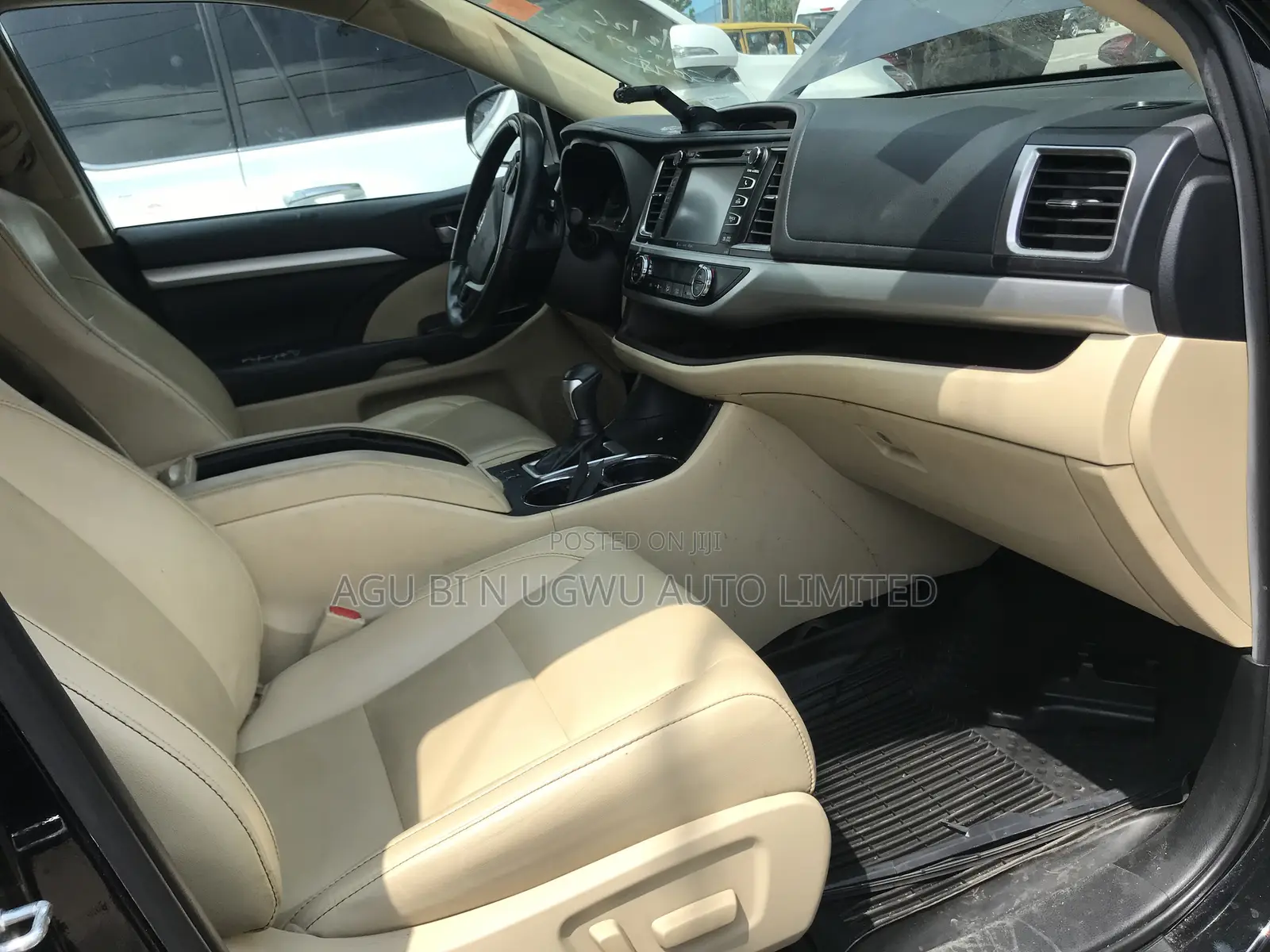 Toyota Highlander XLE 2019 Black