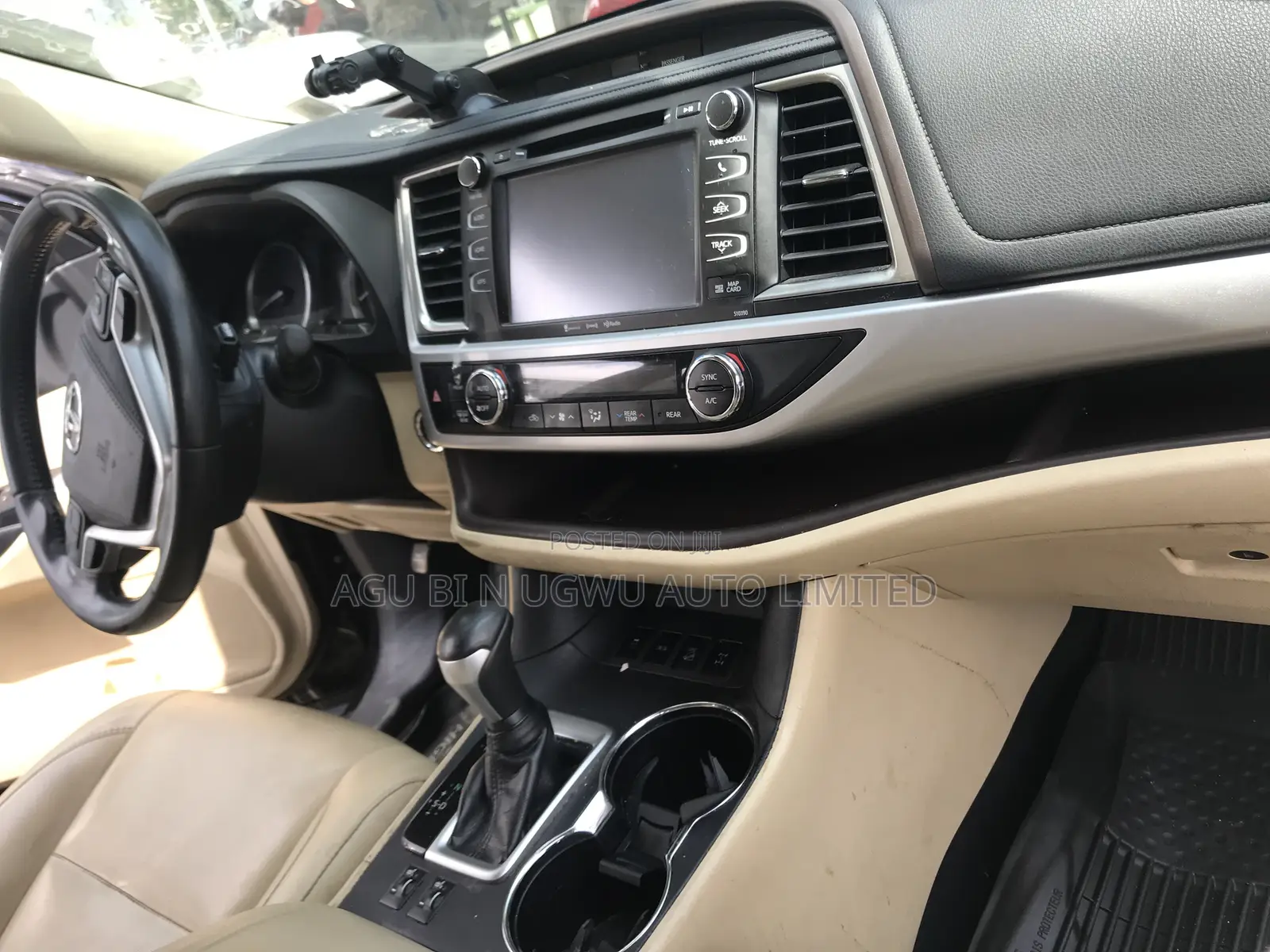 Toyota Highlander XLE 2019 Black