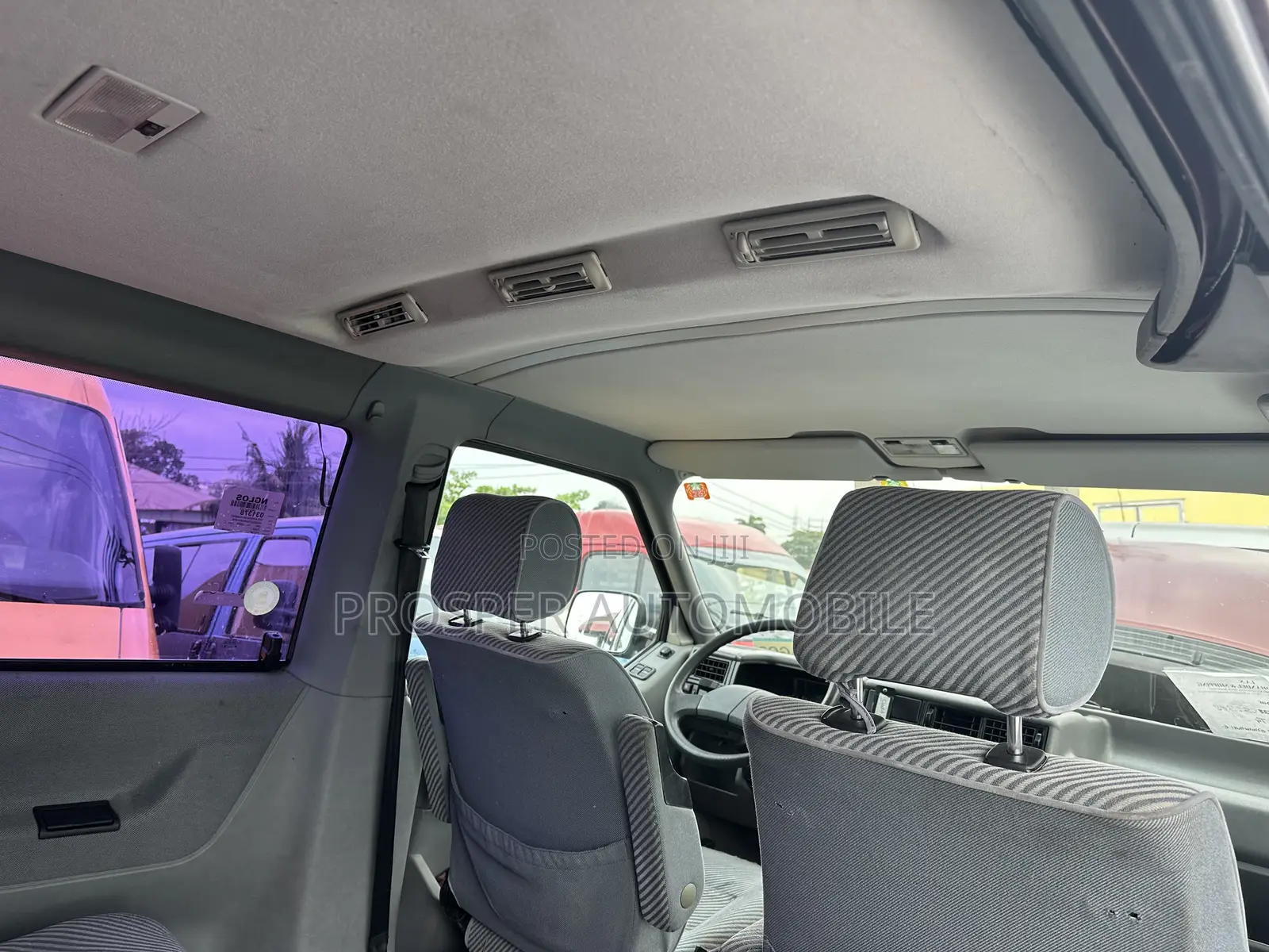 Volkswagen Transporter 2005 Red