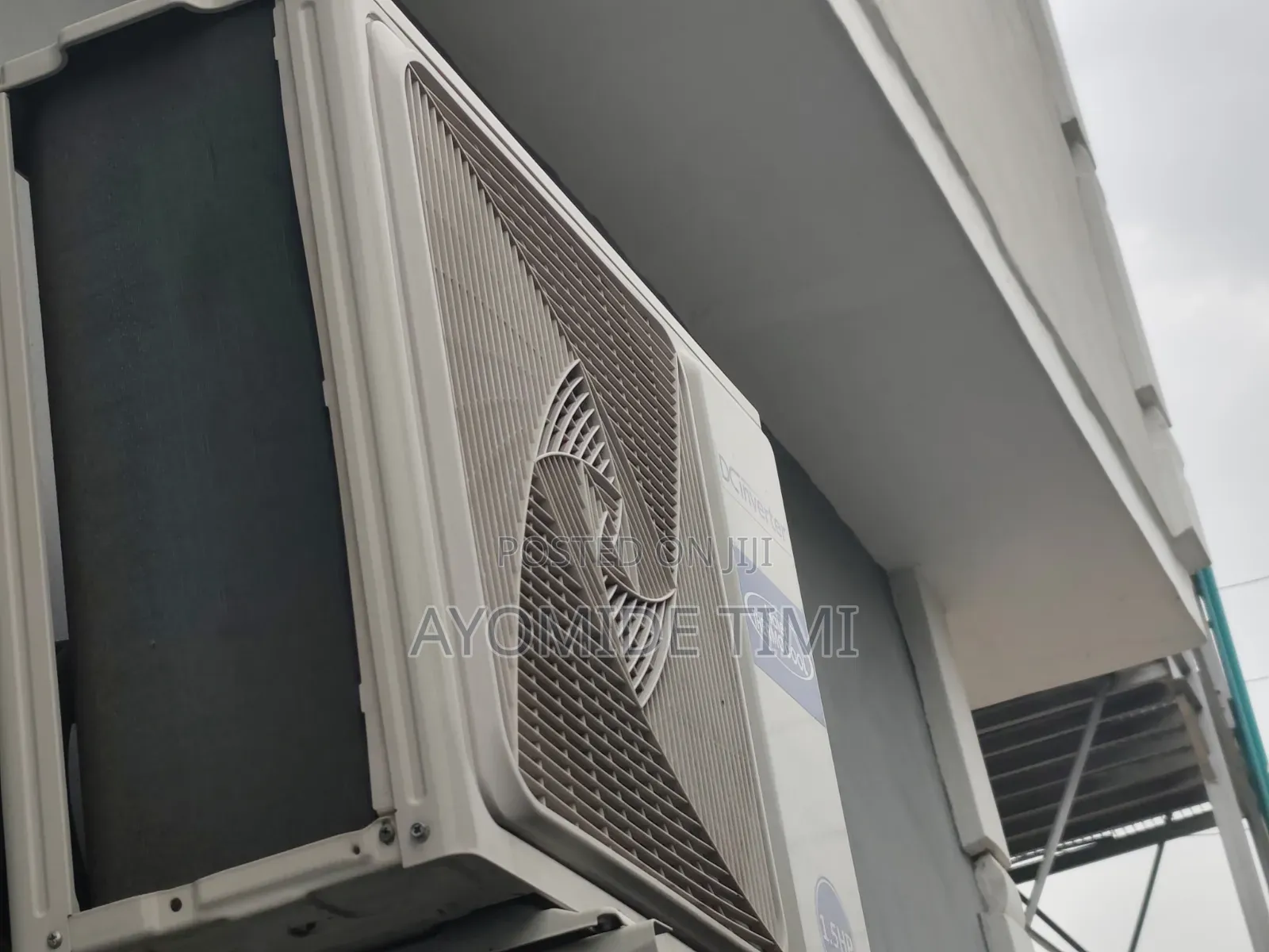 Double-Door Fridge/Freezer for Sale – Good Working Condition