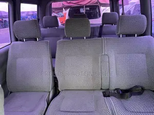 Volkswagen Transporter 2005 Red