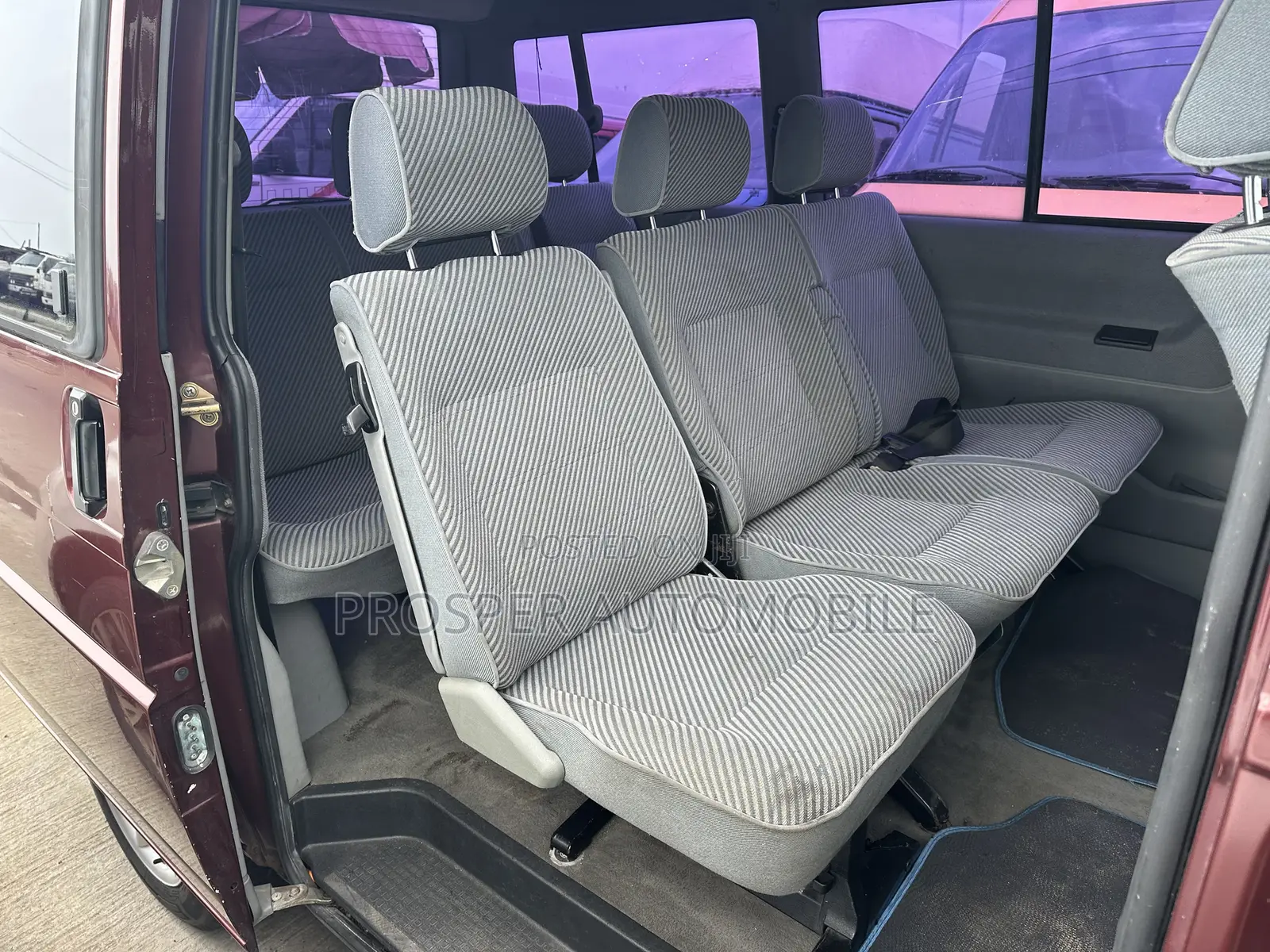 Volkswagen Transporter 2005 Red