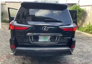 Lexus LX 570 AWD 2013 Black