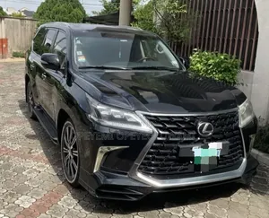 Lexus LX 570 AWD 2013 Black