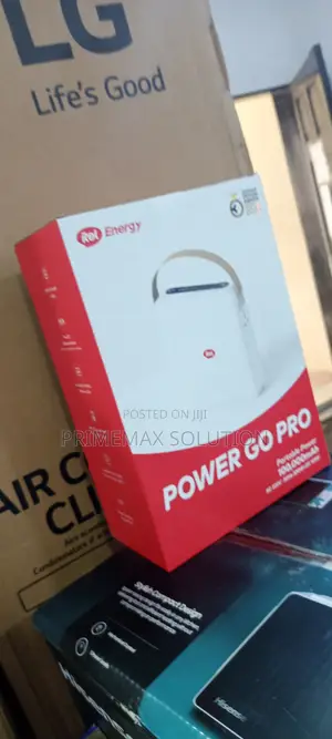 Safer LiFePO4 Technology in a 100,000mAh Portable Power Station