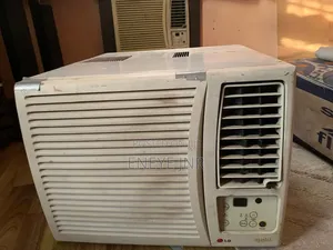 Used LG Air Conditioner (1HP)