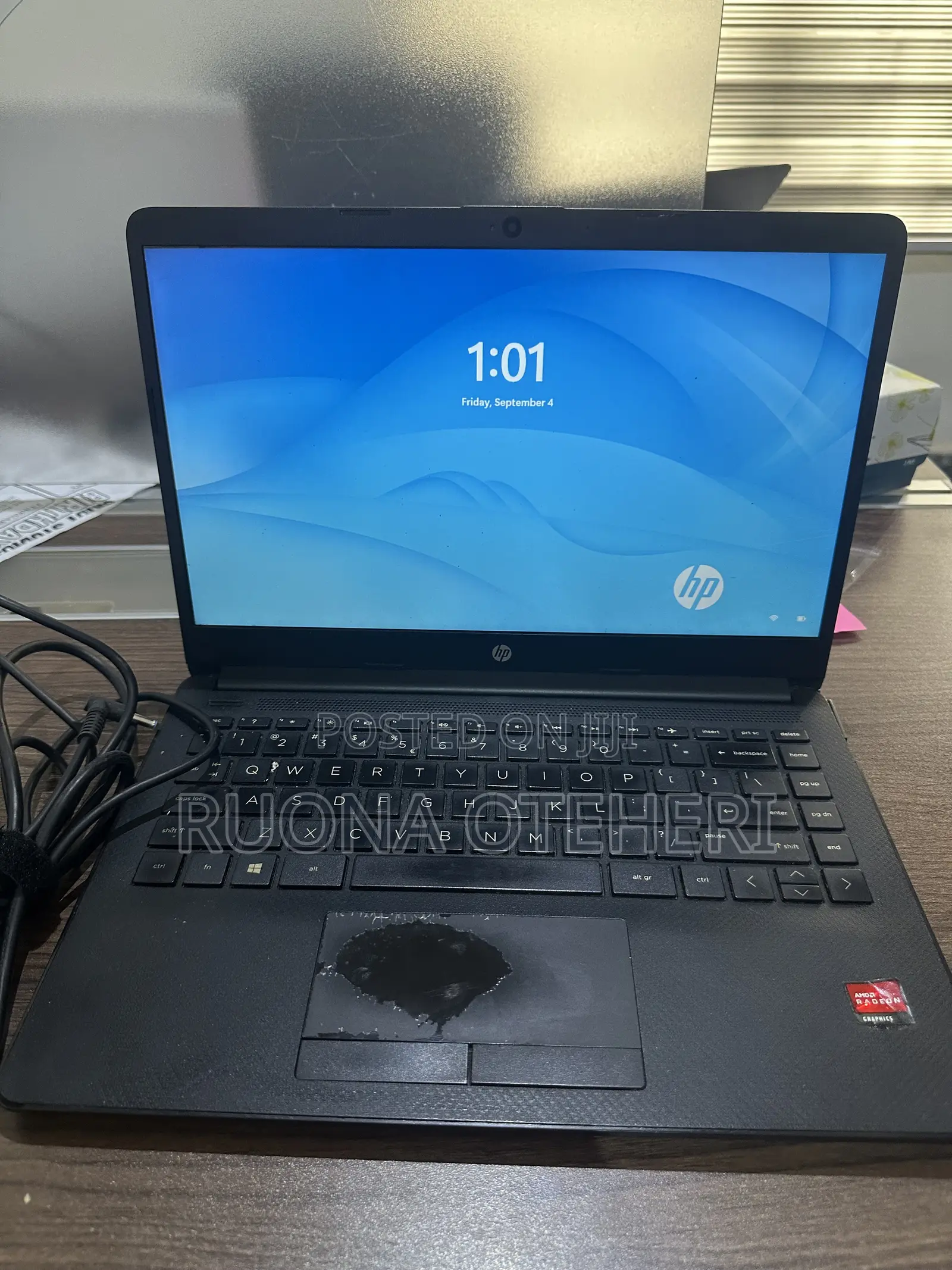 Laptop HP 14-dq1025cl 8GB AMD HDD 1T