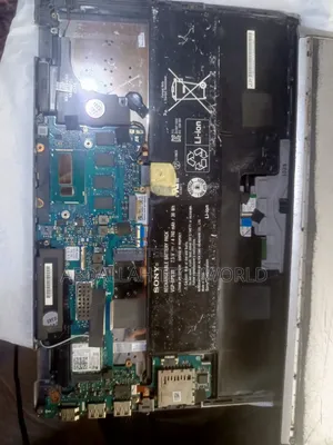Laptop Sony VAIO Pro 13 SVP1321T4EB 16GB SSHD (Hybrid) 256GB