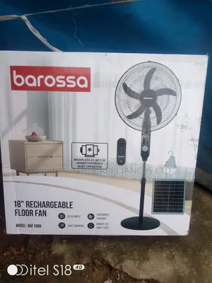 Barossa 18" Rechargeable Solar Panel Fan