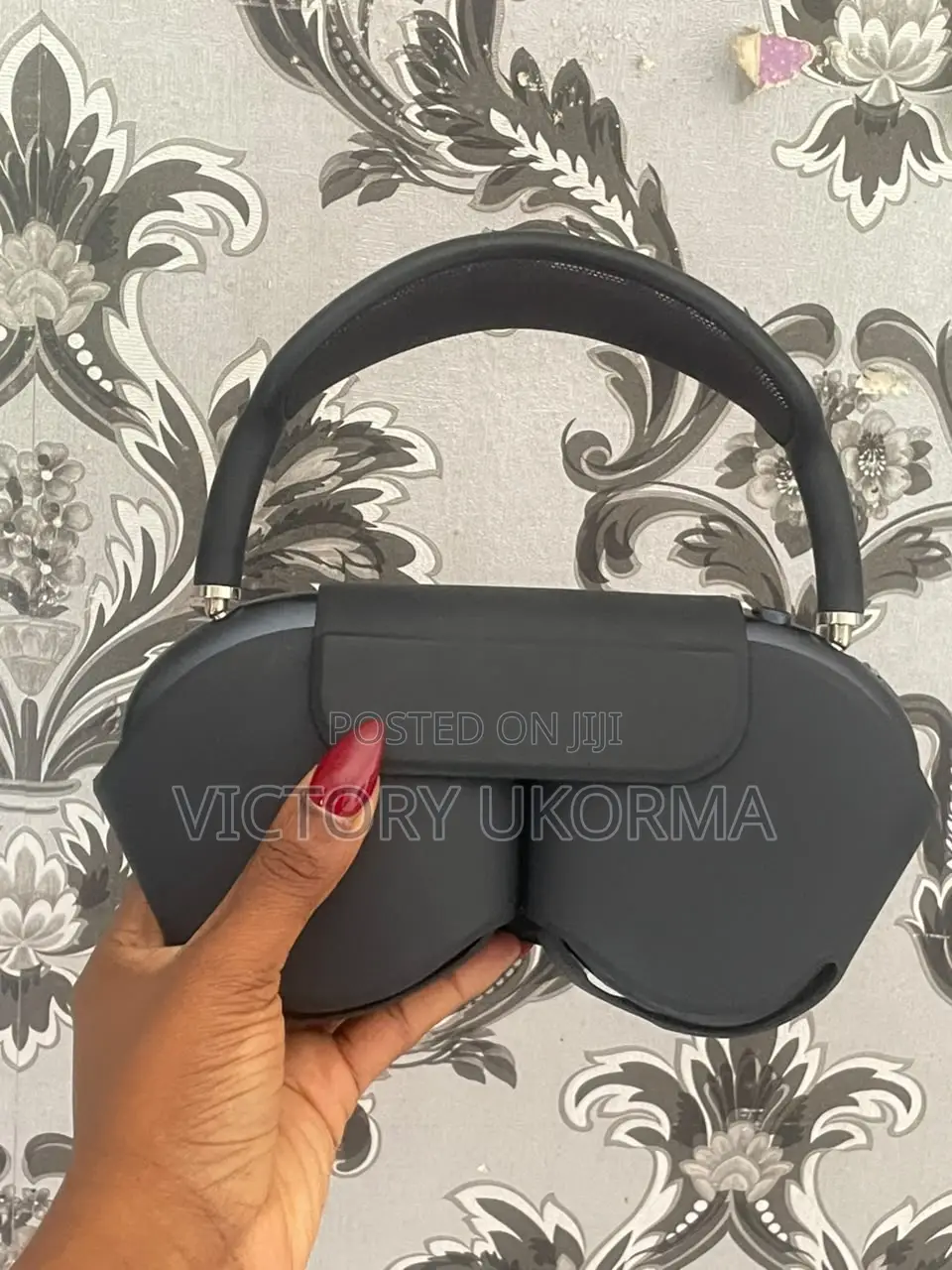AirPods Max