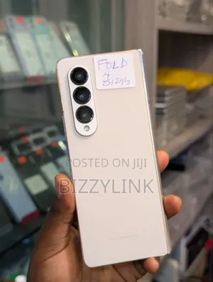 Samsung Galaxy Z Fold4 512 GB Gold