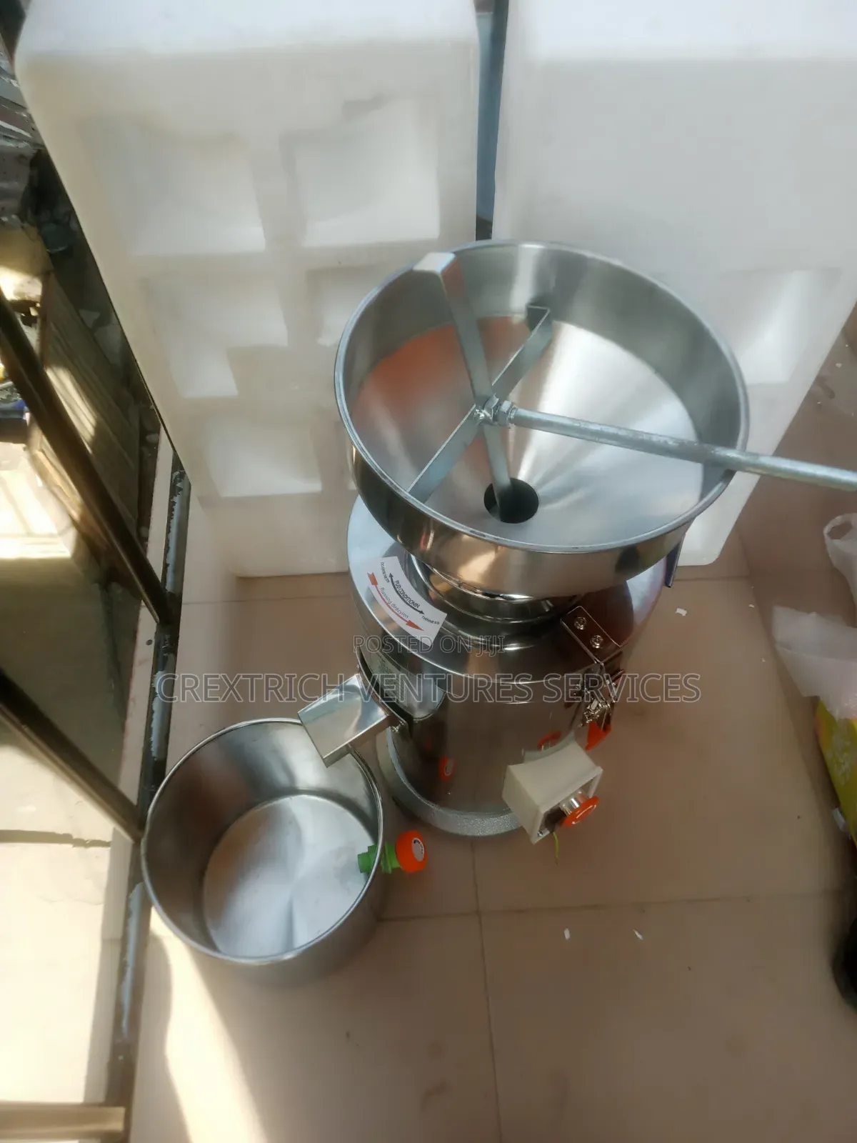 Tiger Nut/ Soya Beans Juice Extractor Machine