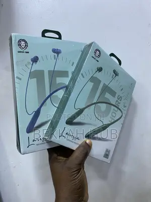 Larissa Wireless Neckband