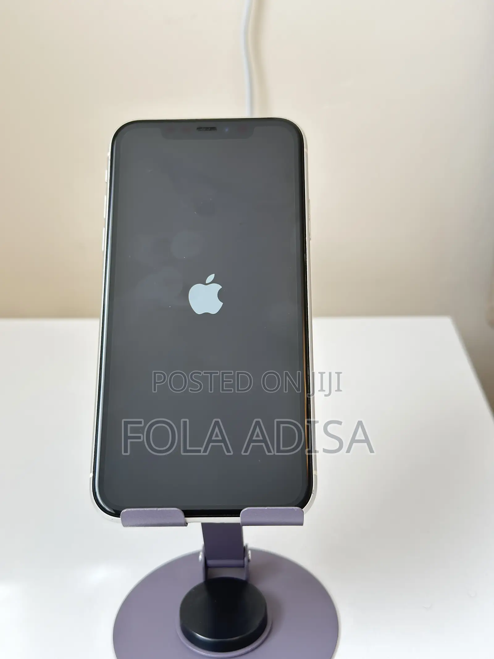 Apple iPhone 11 64 GB White