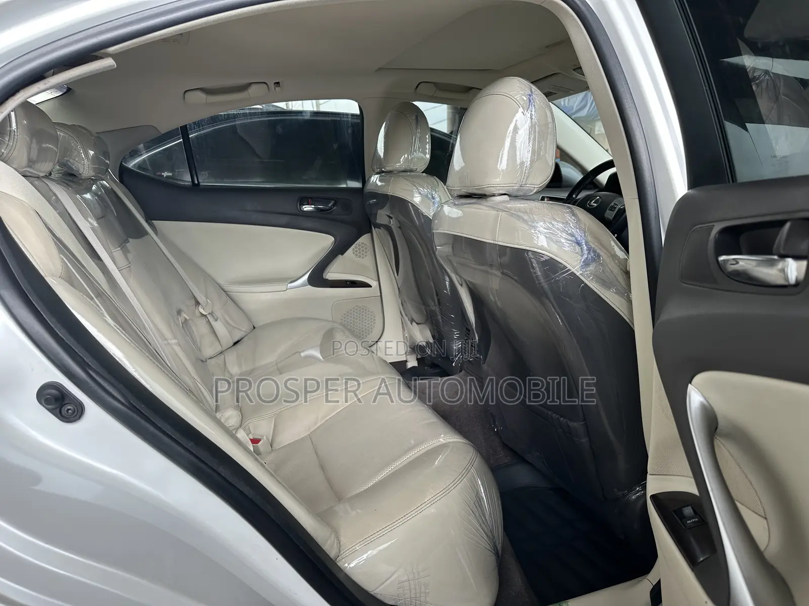 Lexus IS 250 2012 White