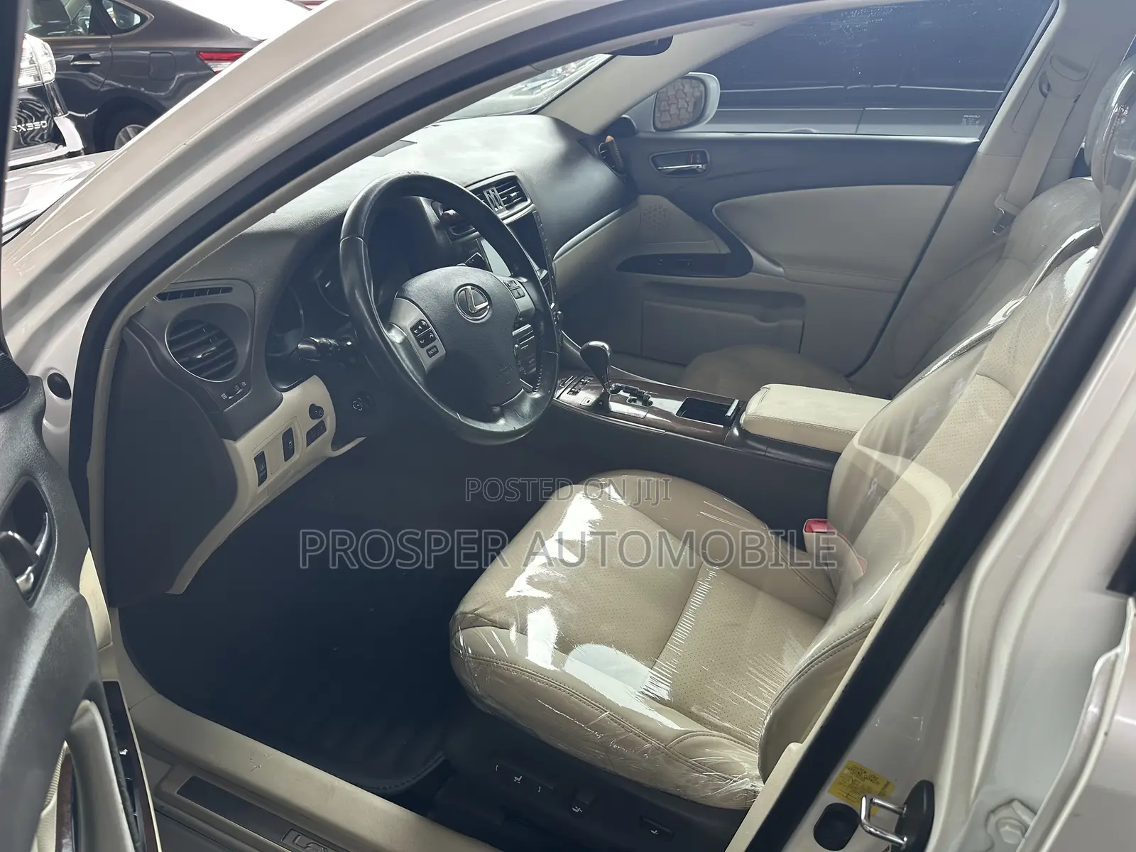 Lexus IS 250 2012 White