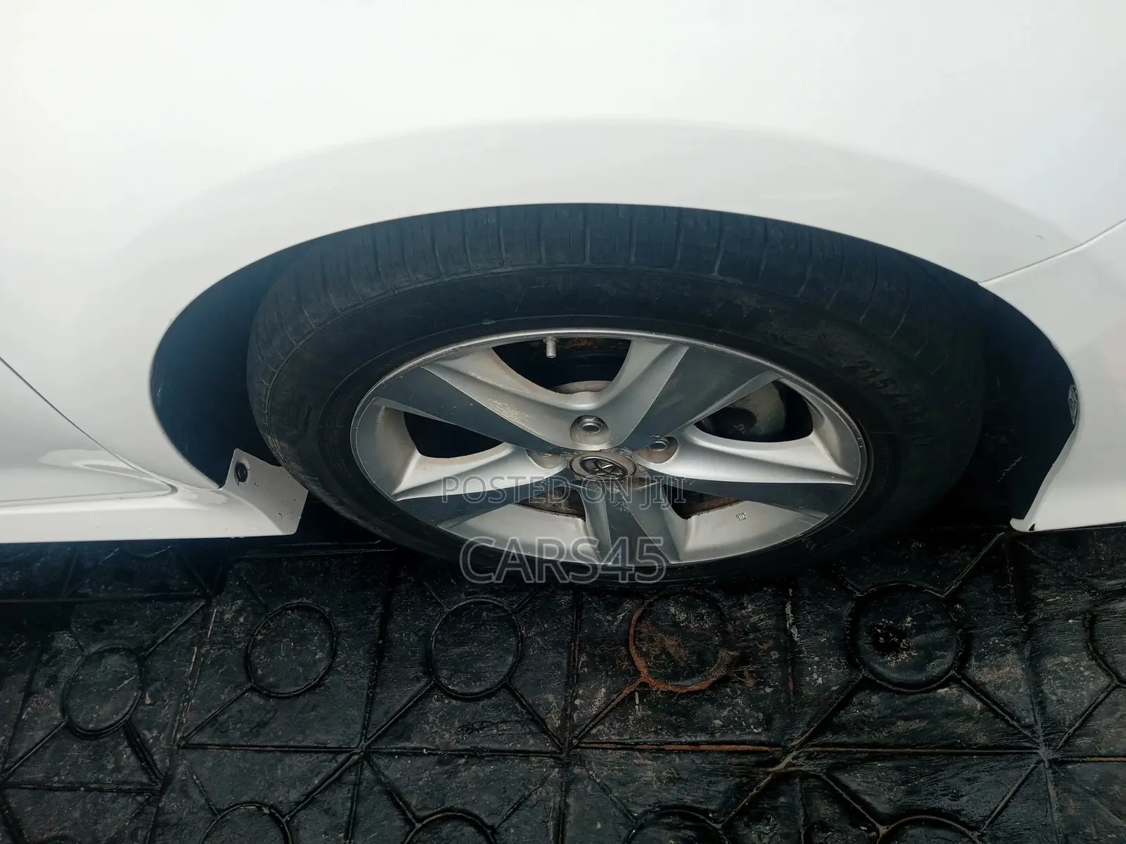 Toyota Camry 2012 White