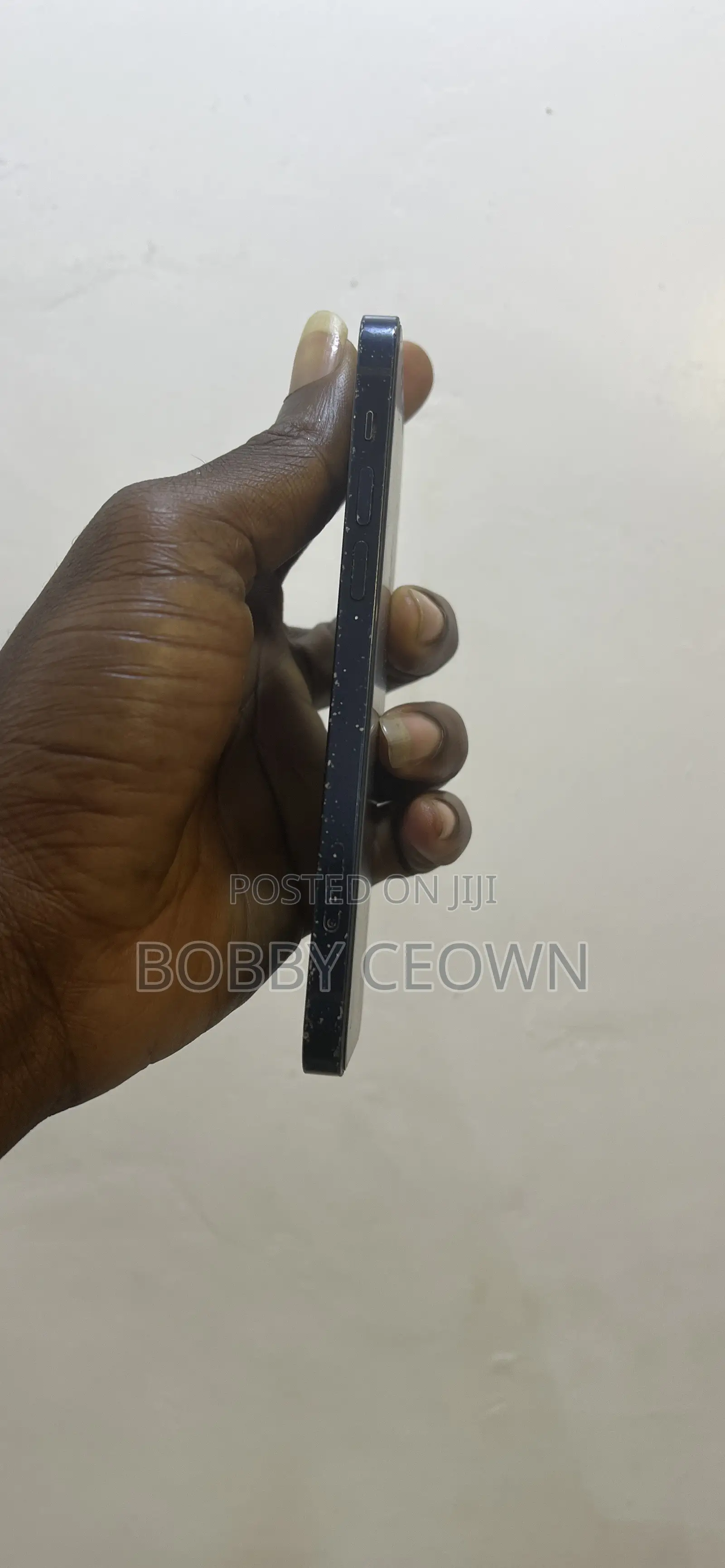 Apple iPhone 12 64 GB Black