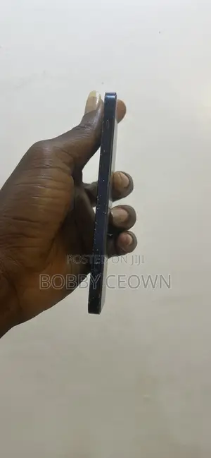 Apple iPhone 12 64 GB Black