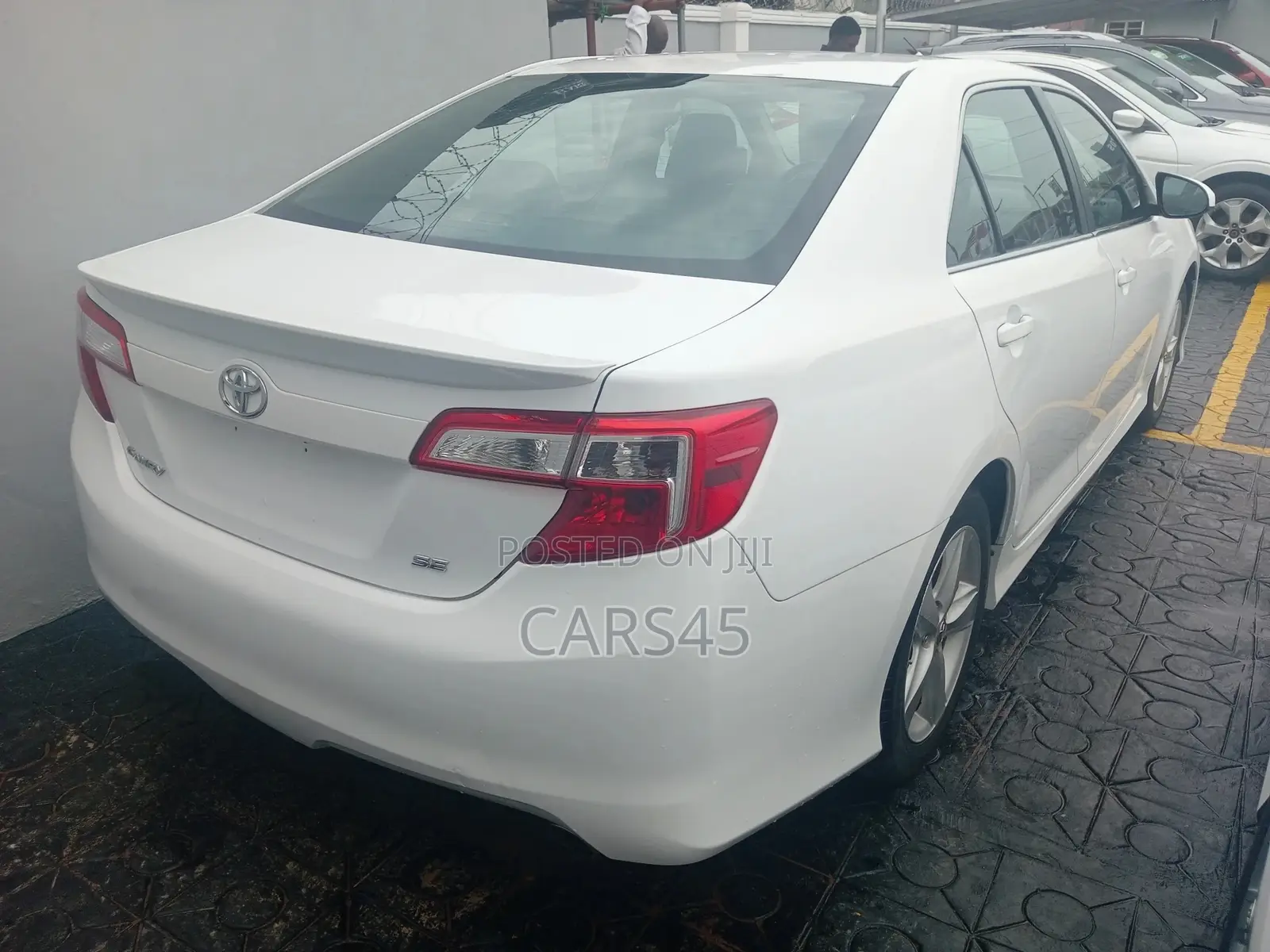Toyota Camry 2012 White