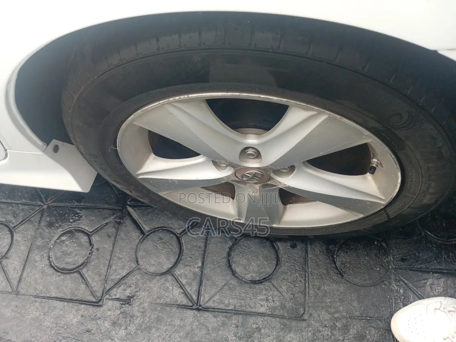 Toyota Camry 2012 White
