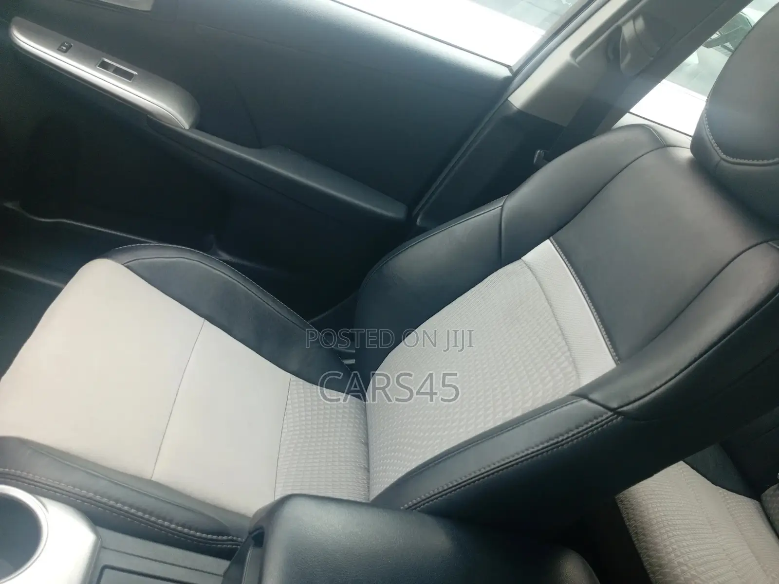 Toyota Camry 2012 White