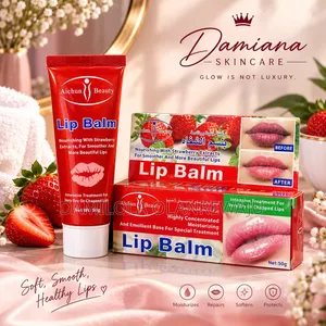 Aichun Beauty Strawberry Moisturizing Lip Balm