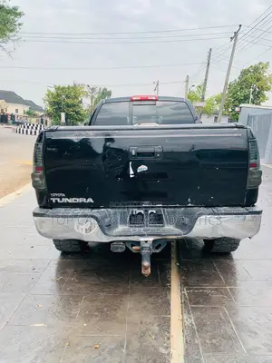 Toyota Tundra CrewMax Limited 5.7L 2012 Black