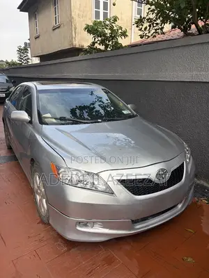 Toyota Camry 2008 Silver