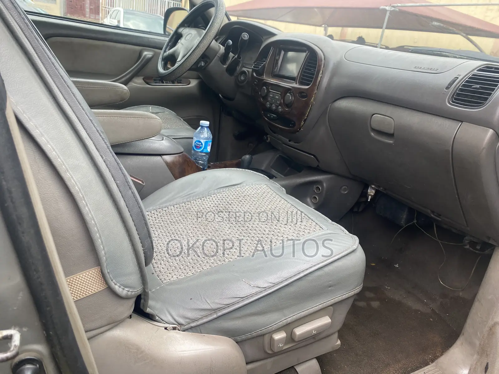 Toyota Sequoia 2001 Silver