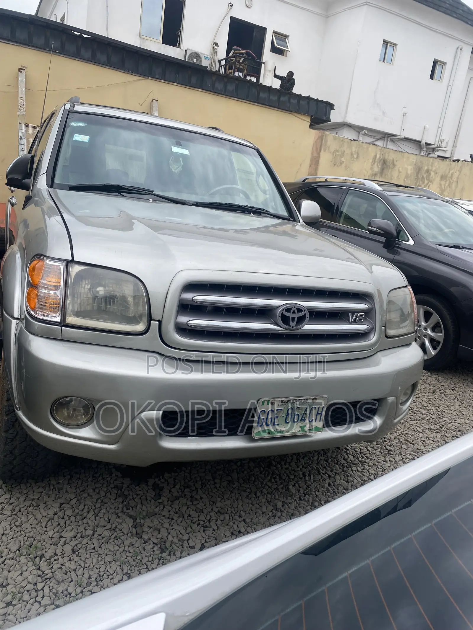 Toyota Sequoia 2001 Silver