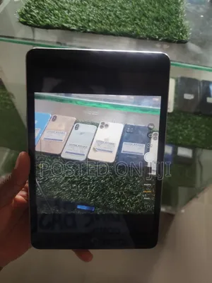 Apple iPad mini 3 16 GB Silver