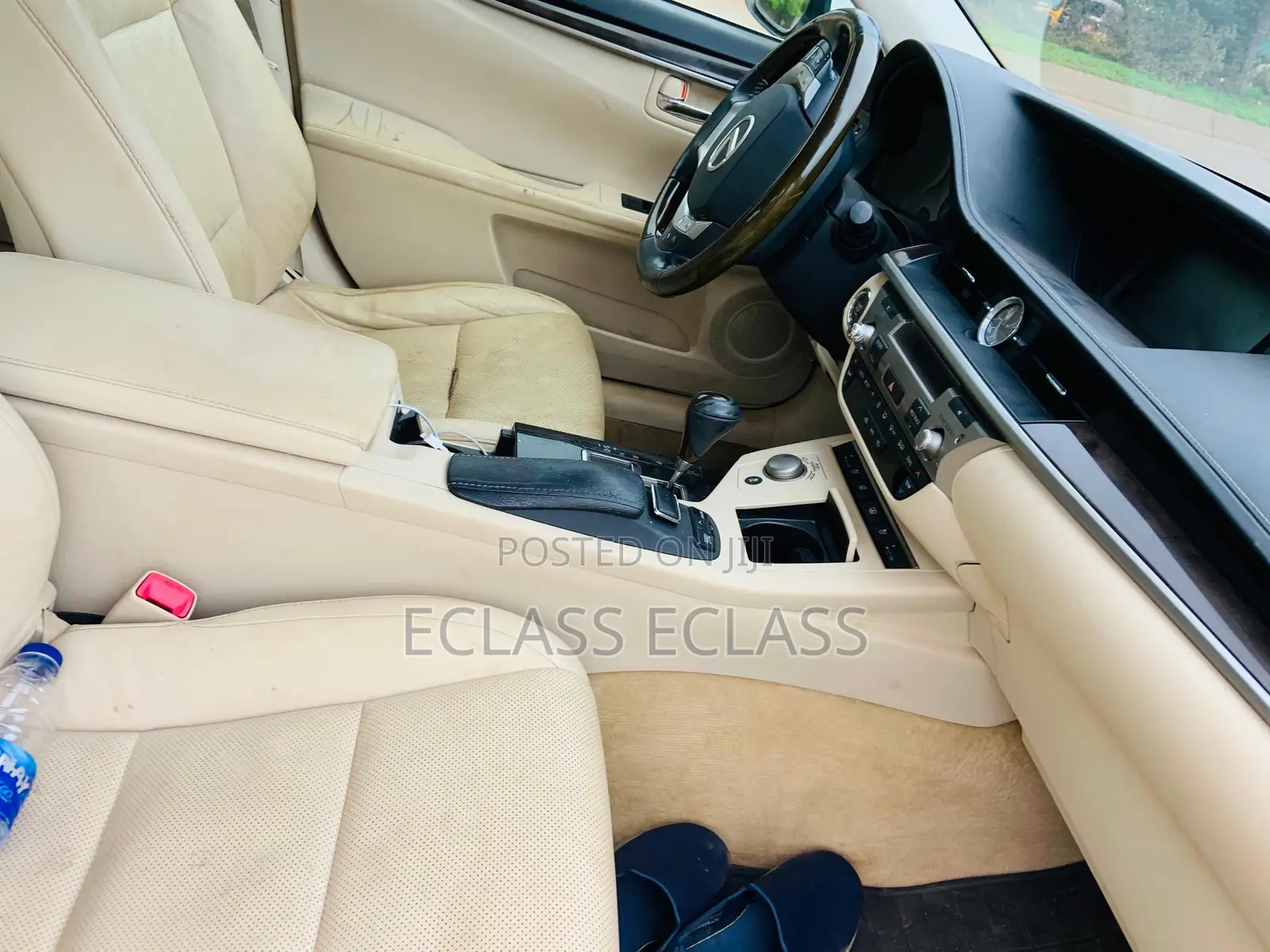 Lexus ES 2013 White