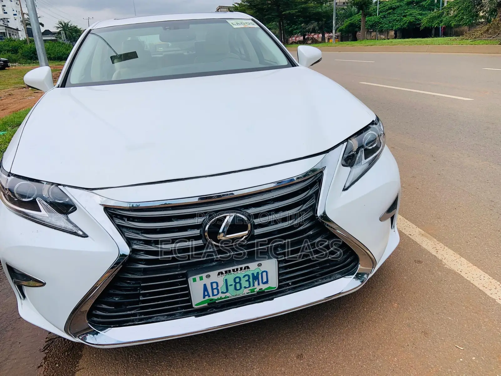Lexus ES 2013 White