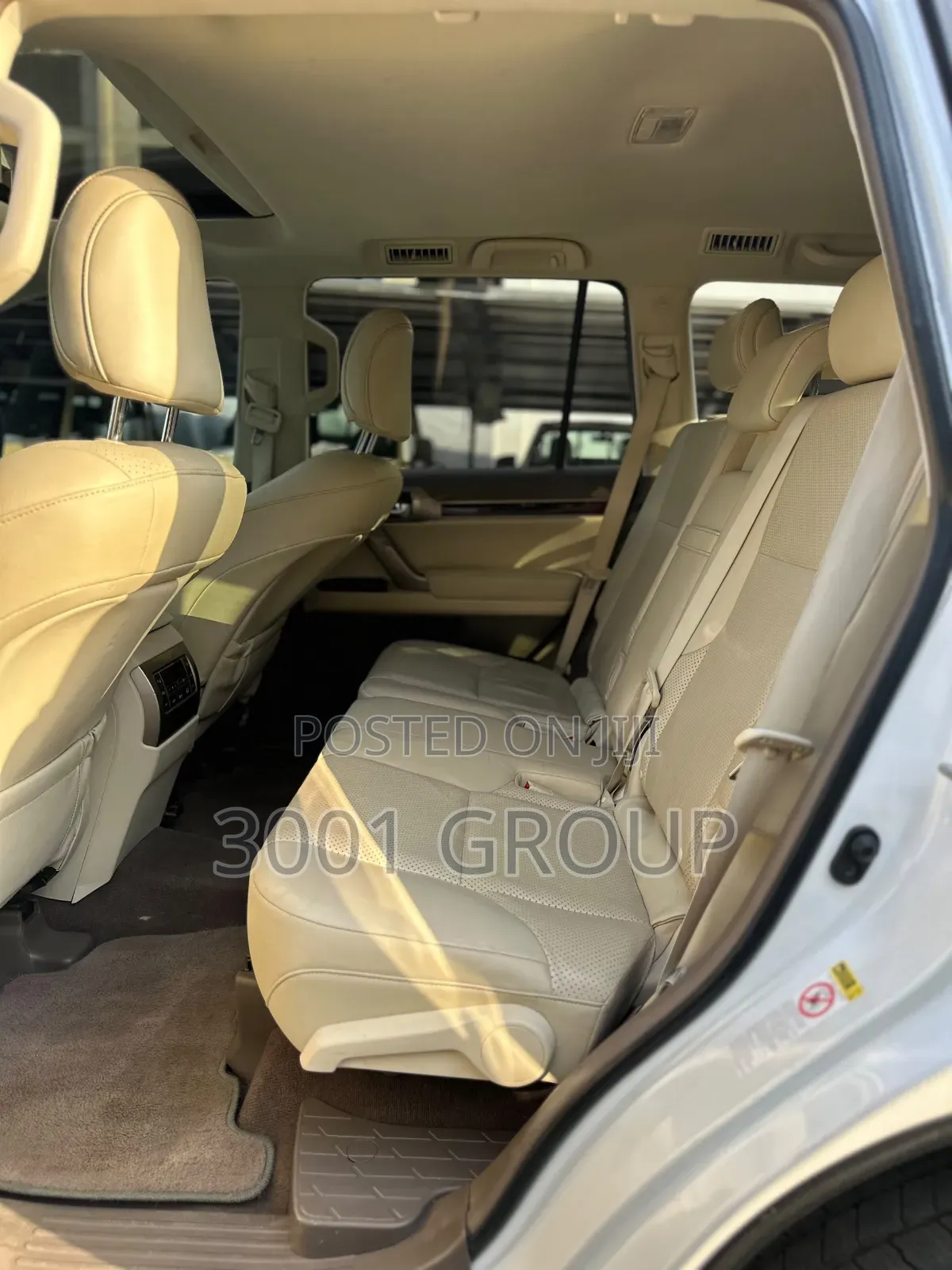 Lexus GX 2012 White