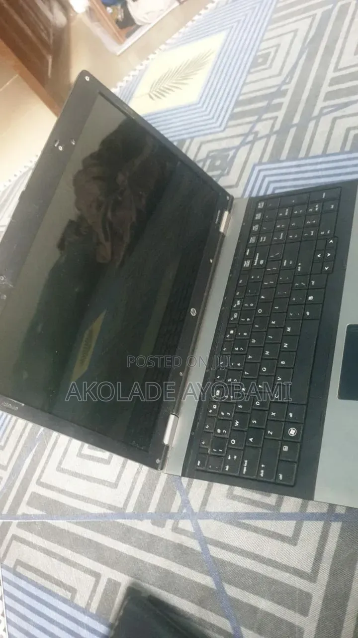 Laptop HP ProBook 6550B 32GB Intel Core i3 HDD+SSD 512GB