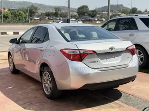 Toyota Corolla 2015 Silver