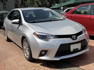 Toyota Corolla 2015 Silver