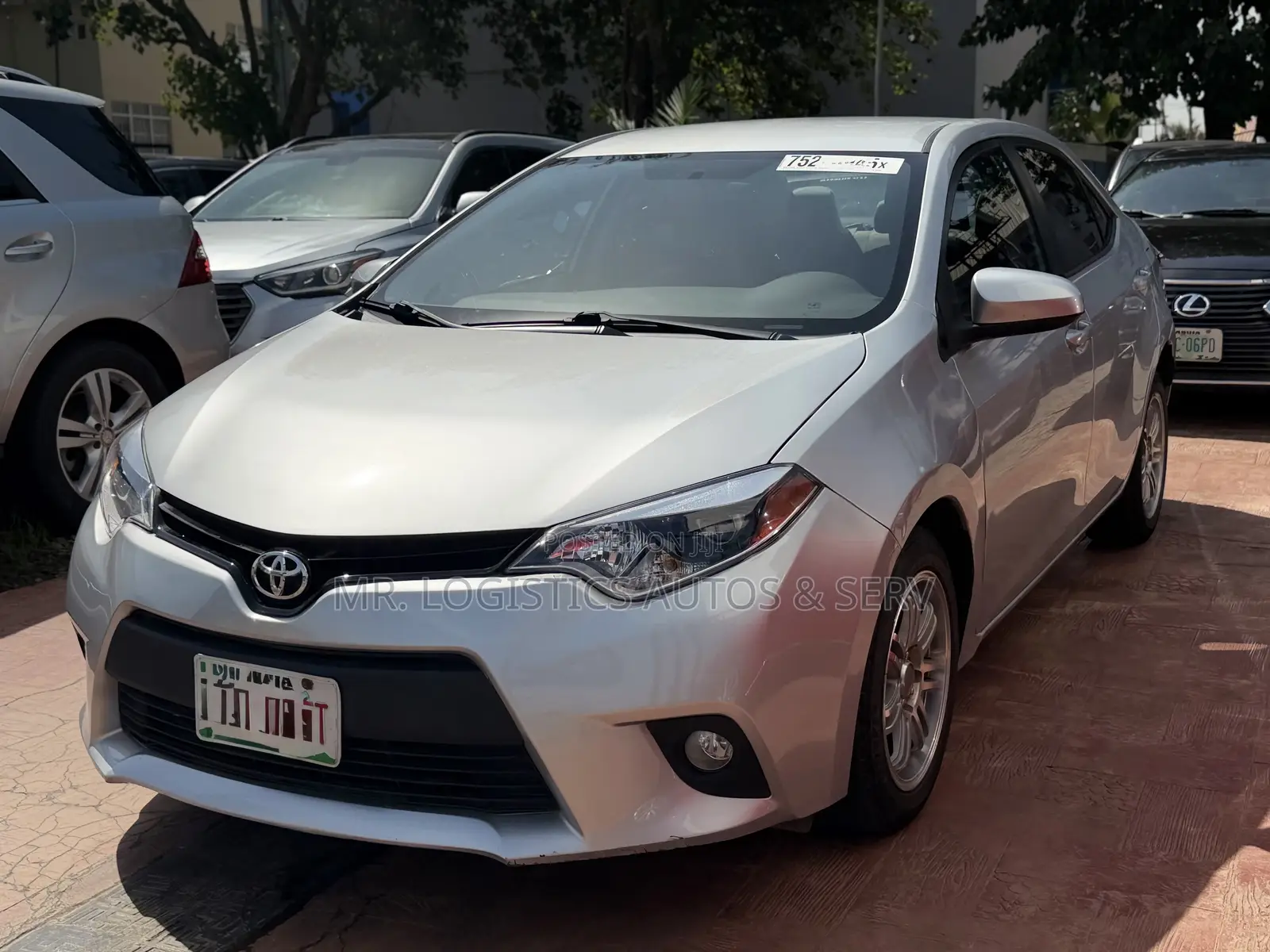 Toyota Corolla 2015 Silver