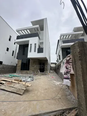 5bdrm Duplex in Adeniyi Jones for sale
