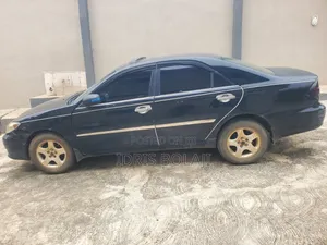 Toyota Camry XLE 4dr Sedan (2.4L 4cyl 5A) 2005 Black