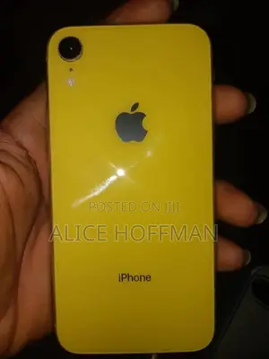 Apple iPhone XR 64 GB Yellow